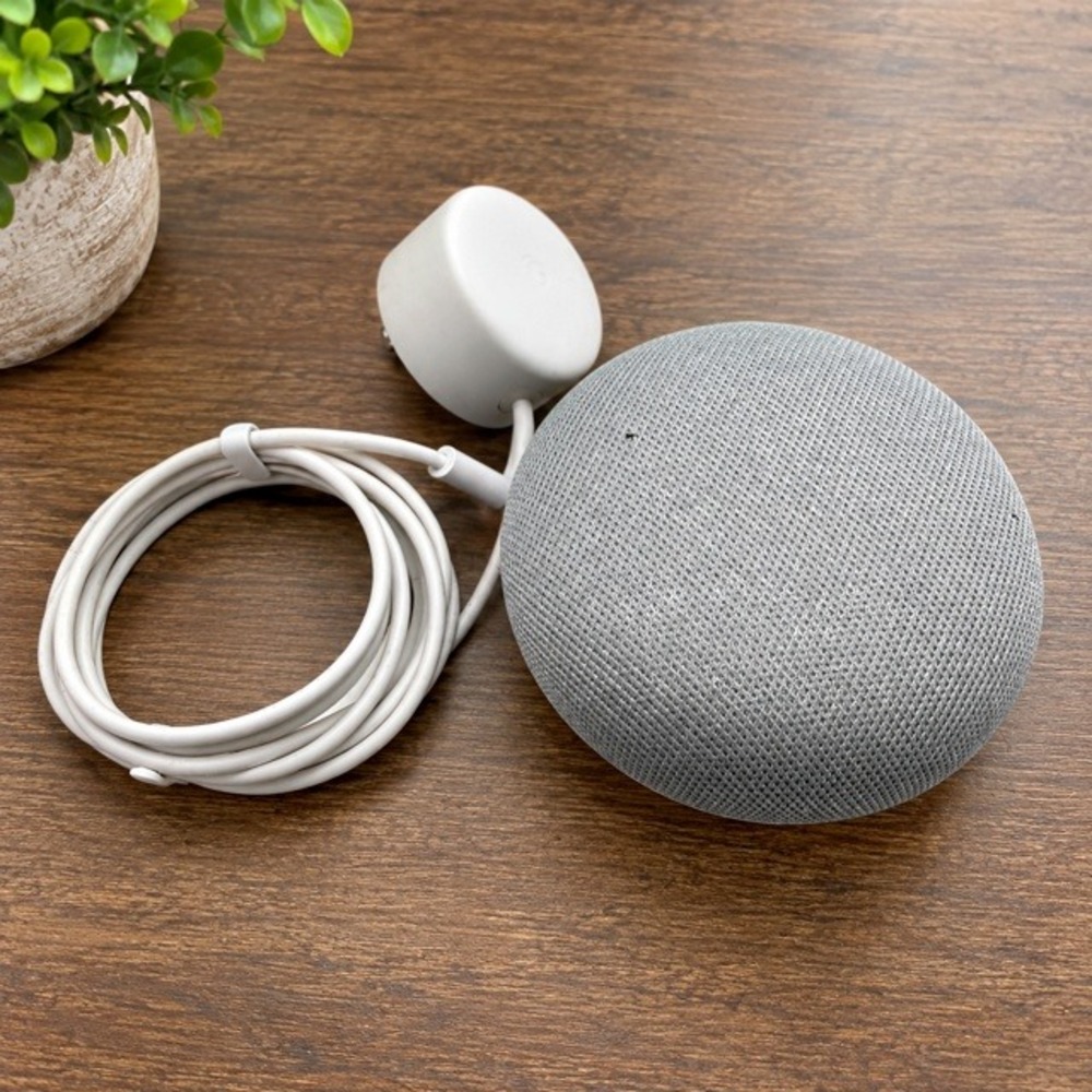 Google Home Mini 1st Gen H0A Smart Speaker Chalk Gray w/ Power Adapter Tested D